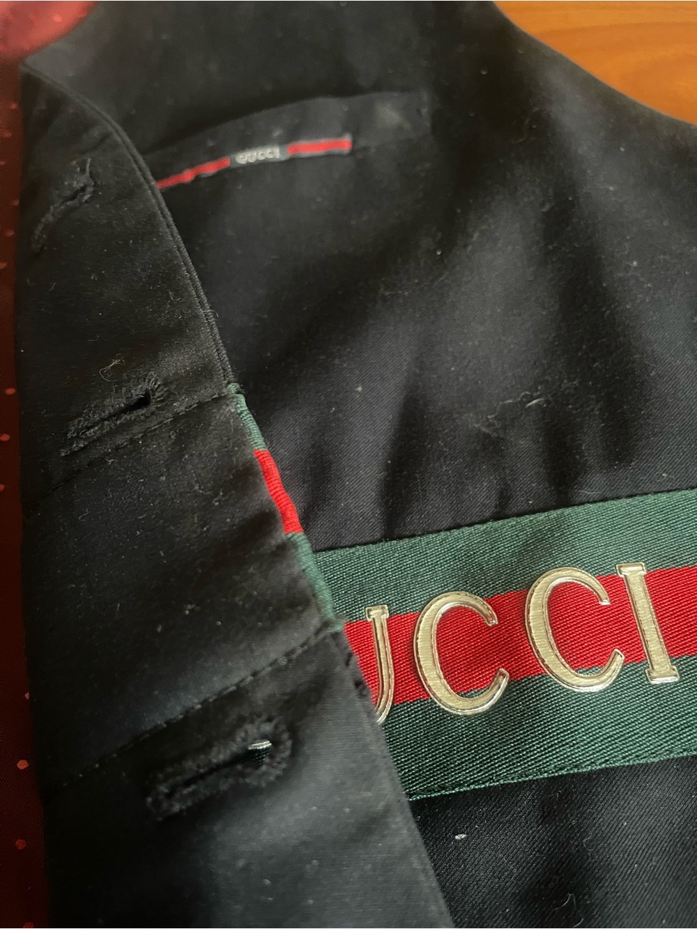 Gucci Black Vest with Signature Red & Green Web Stripe - Picture 8 of 9